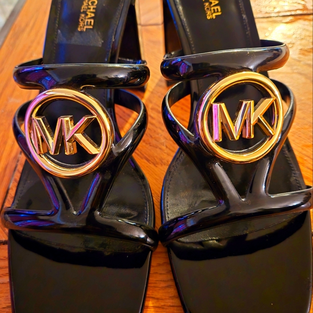 Michael Kors sandal pumps